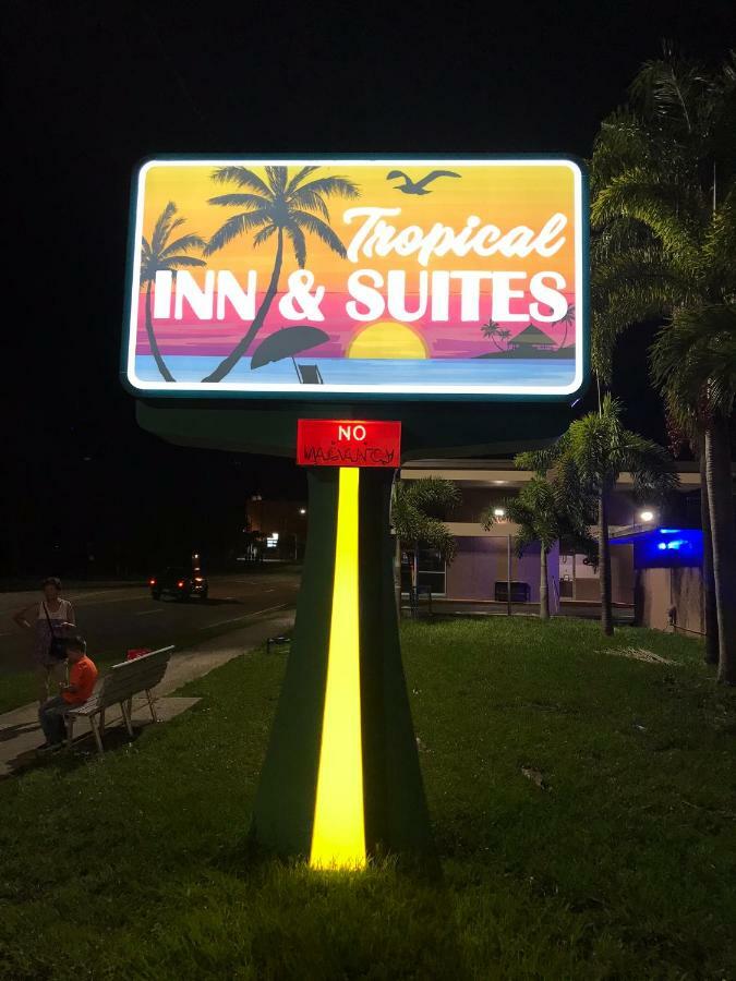Tropical Inn & Suites, Downtown Clearwater Extérieur photo